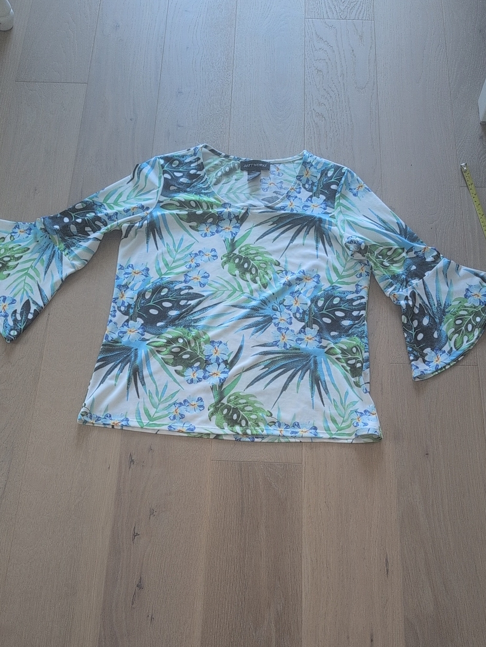 Soft Works Canada Long-Sleeve Tropical Bell-Sleeve Top- Green & Blue Print.
